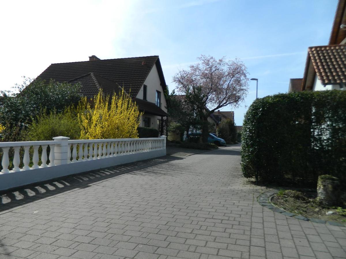Ferienwohnung Kiko Zornheim エクステリア 写真